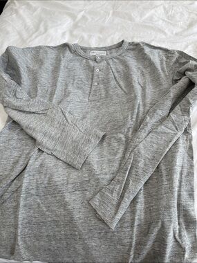Officine Generale Men's Grey Long-Sleeve Henley Shirt - Classic Everyday Style
